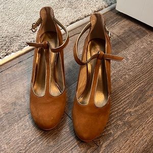 Anthropologie heels